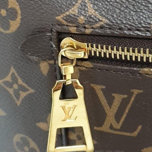 LOUIS VUITTON Monogram Melie Shoulder Bag - Picture 8 of 11